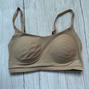 Soft Stretch Scoop Padded Bralette
Chantelle Lingerie